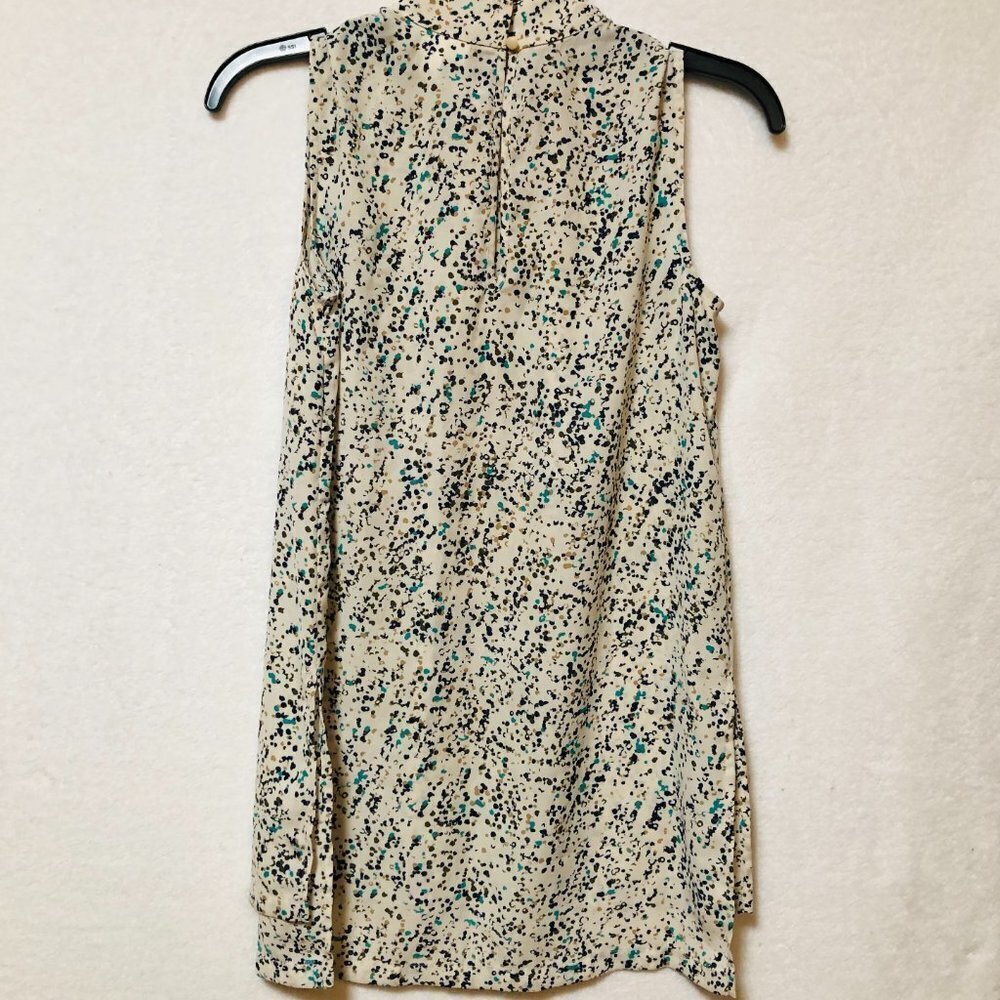 Prologue Cream and Blue Abstract Sleeveless Turtleneck Blouse Size XS - Picture 5 of 7